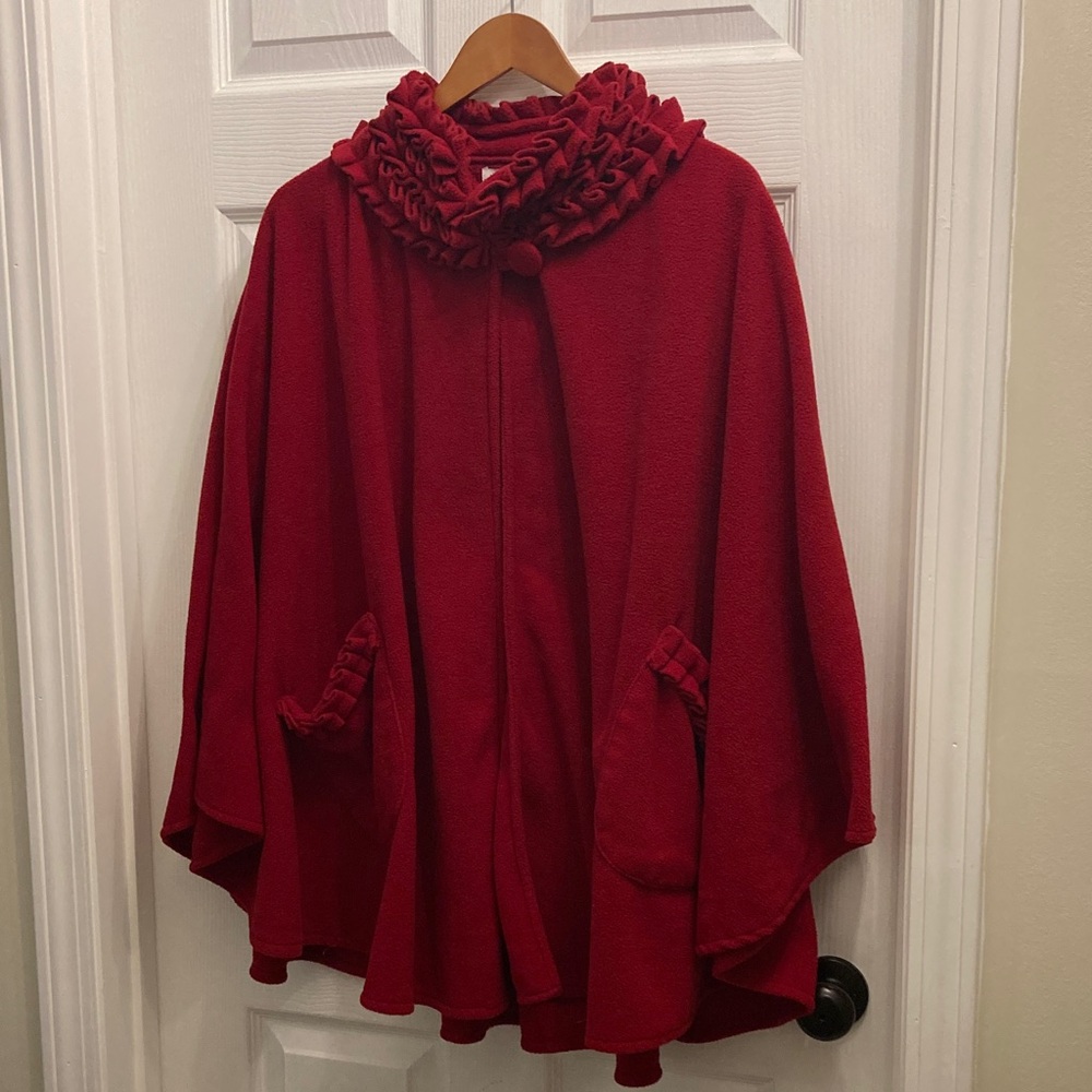 LeModa dark red Cape with pockets One size EUC